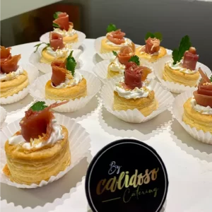 Canapés de hojaldre